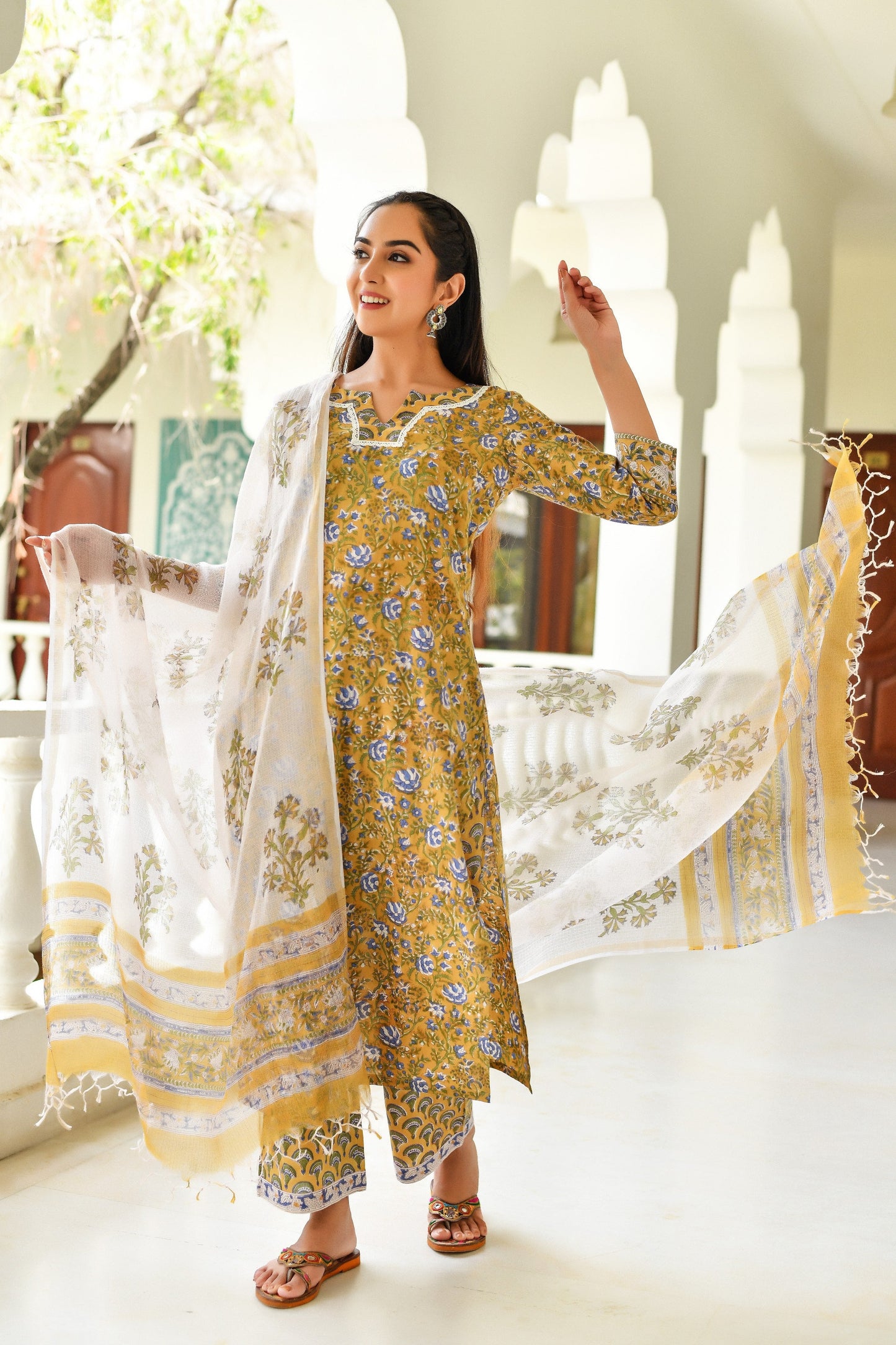 Anam Ethnic Set Women Printed Straight Kurta and Pant set with Dupatta