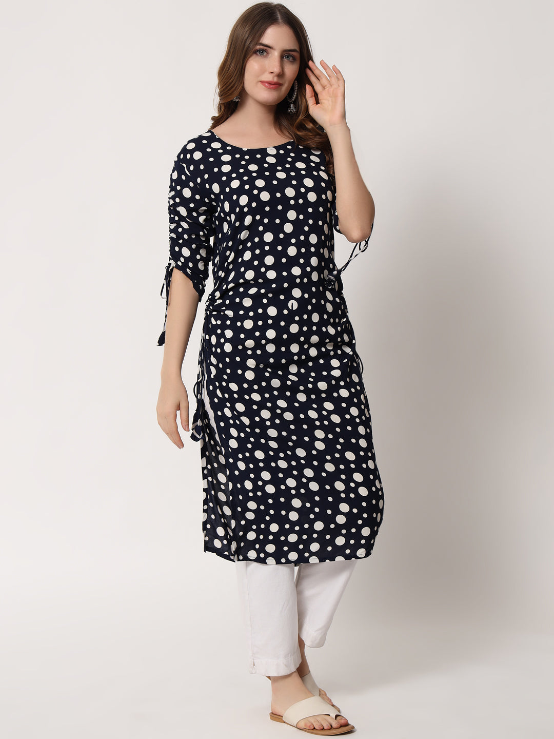 Anam jaipuri Polka Dots Straight Kurti in Black