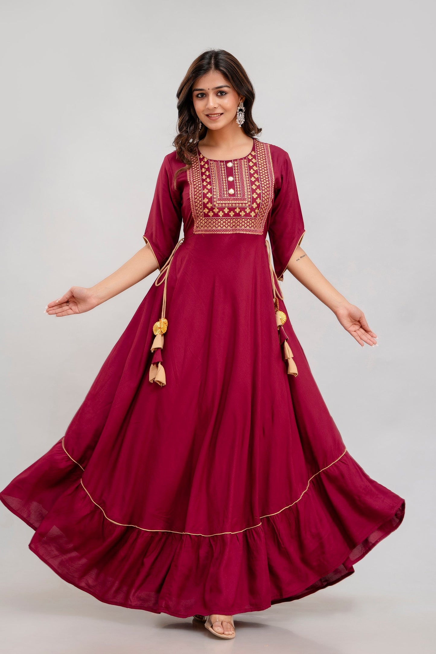 Anam jaipuri Women Embroidered Anarkali Kurta