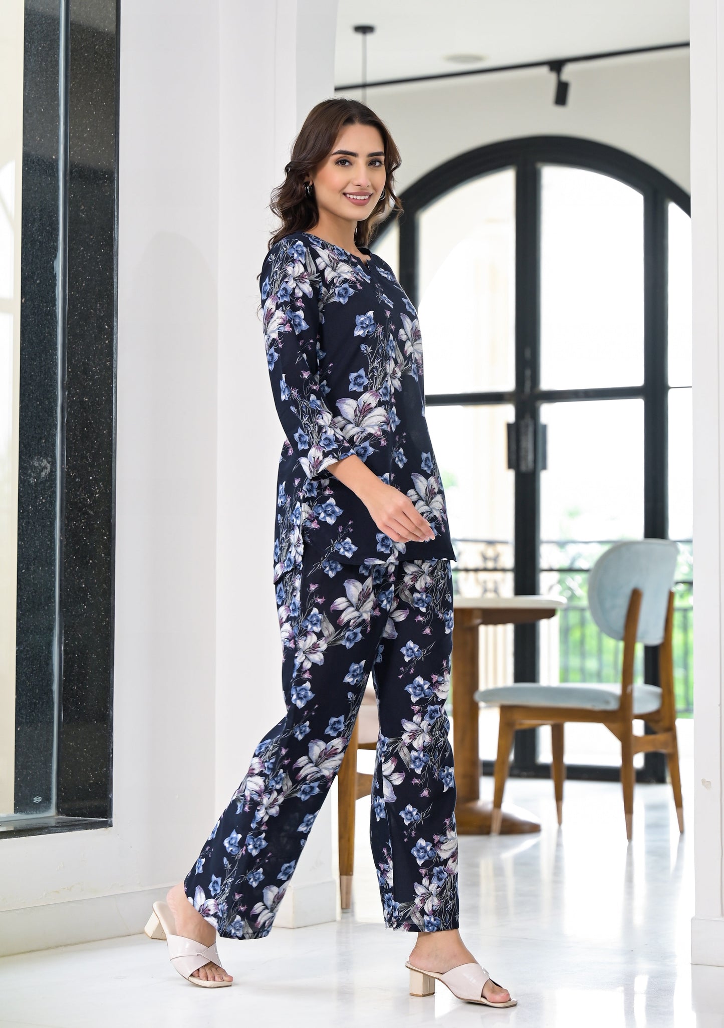 Anam Ethnic Set Floral Printed Navy Blue Co-ord Set