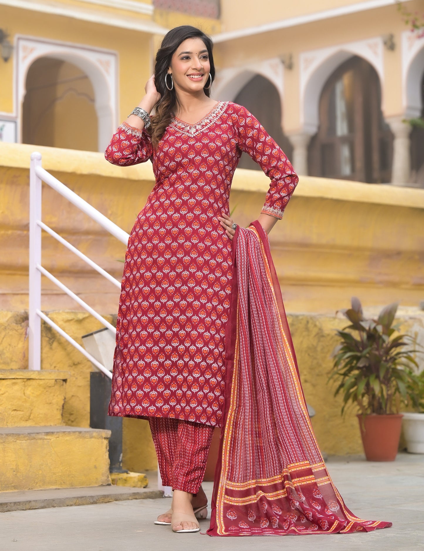 Anam Ethnic Set Women Block Printed Straight Kurta and Pant set with Dupatta