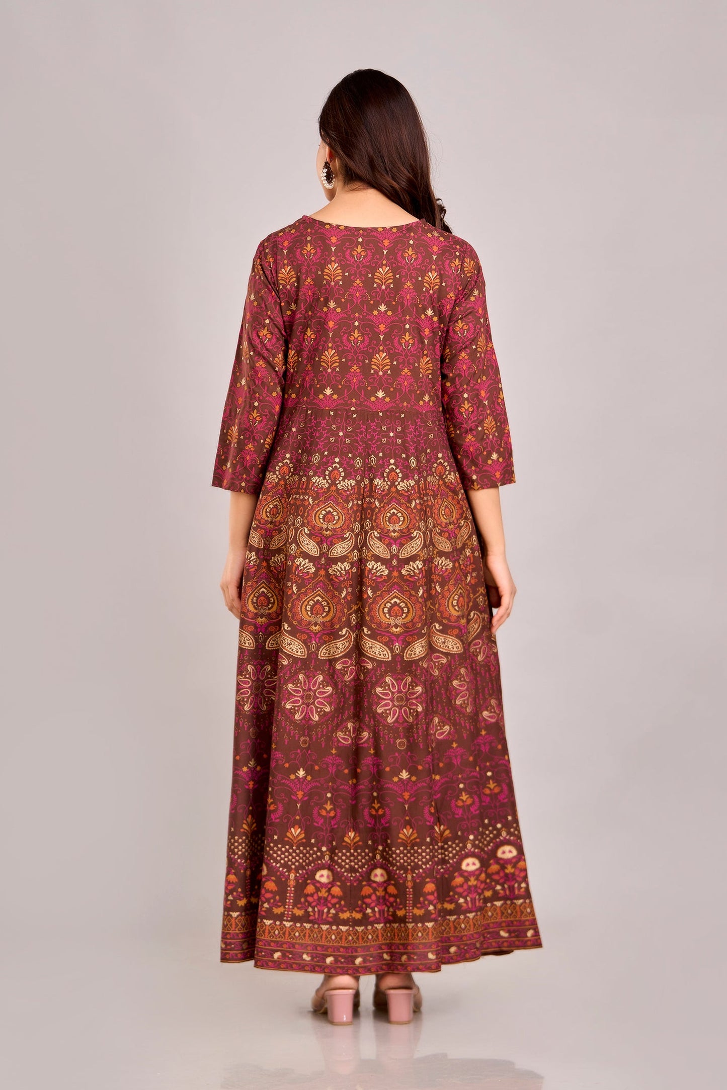 Anam jaipuri Emroidered  Shrug Jacket Anarkali Kurta