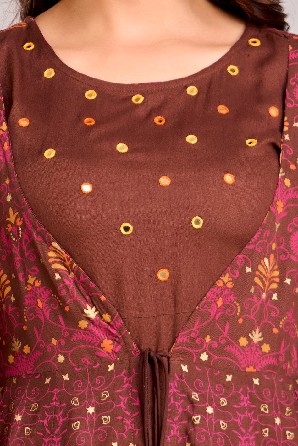 Anam jaipuri Emroidered  Shrug Jacket Anarkali Kurta