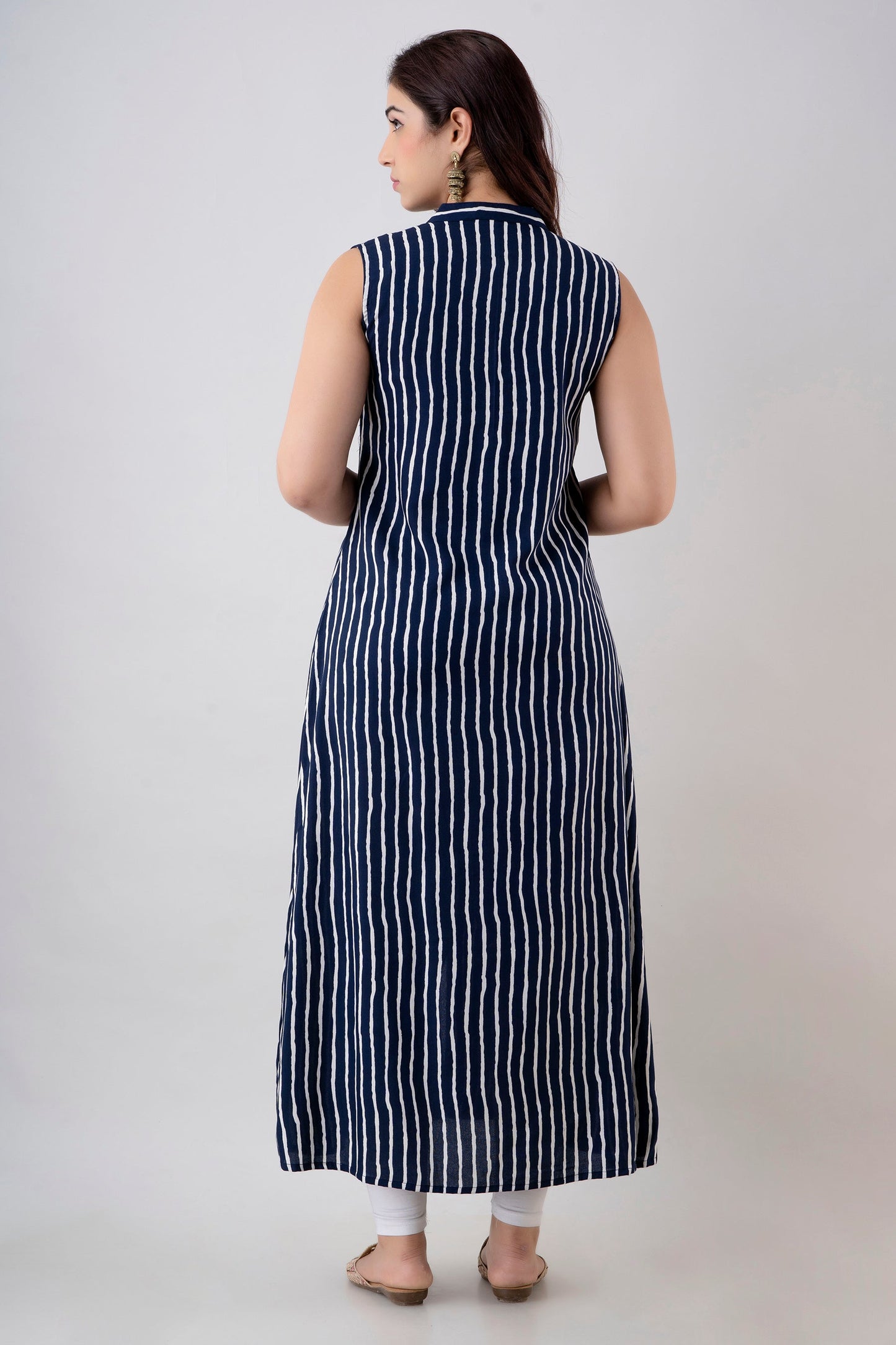 Anam jaipuri Stripe Print Front slit Kurti in Blue