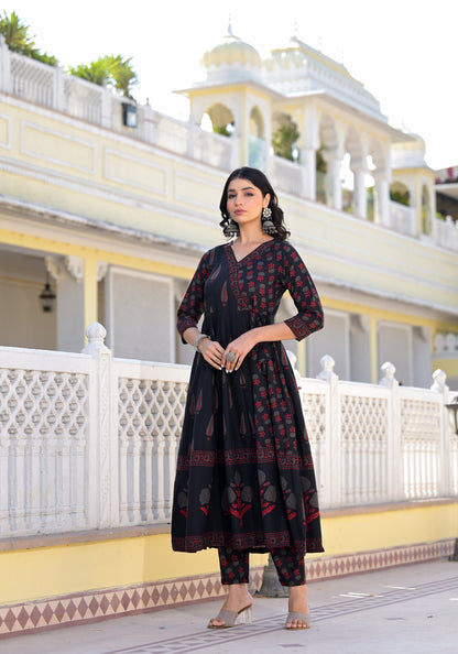 Anam Ethnic Set Women  Printed Anarkali Kurta and Pant set With Dupatta