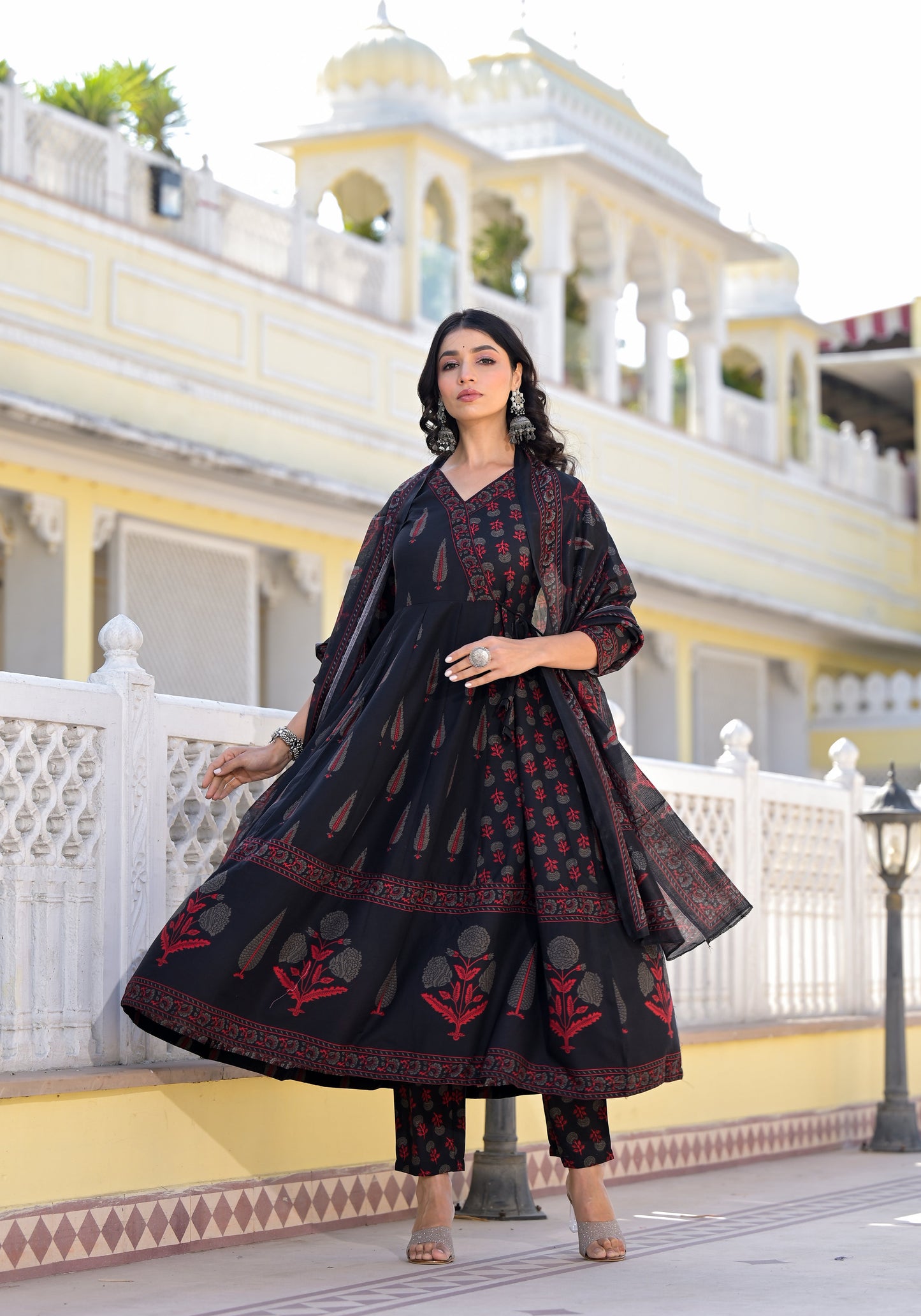 Anam Ethnic Set Women  Printed Anarkali Kurta and Pant set With Dupatta