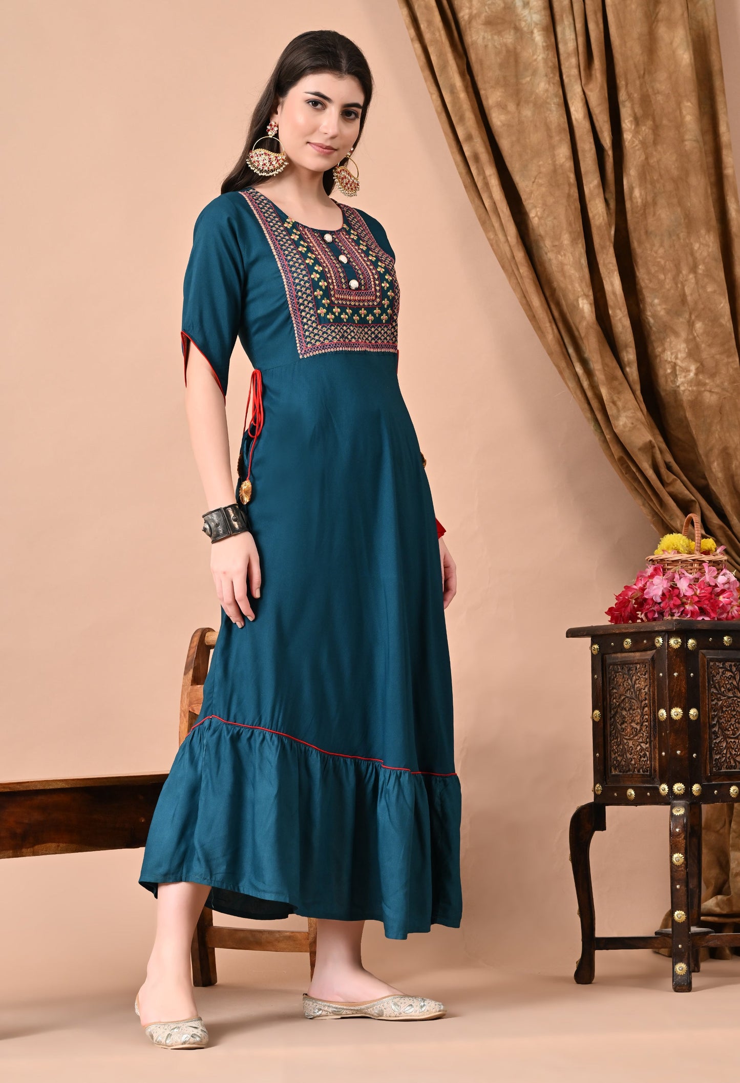 Anam jaipuri  Embroidered Anarkali Kurta In Teal Blue