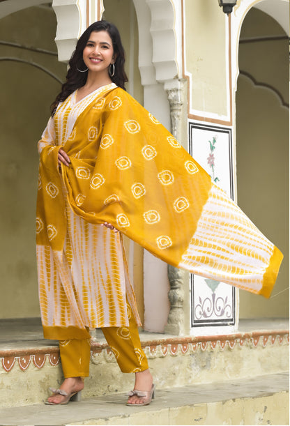 Anam Ethnic Set Women Printed Straight Kurta and Pant set with Dupatta