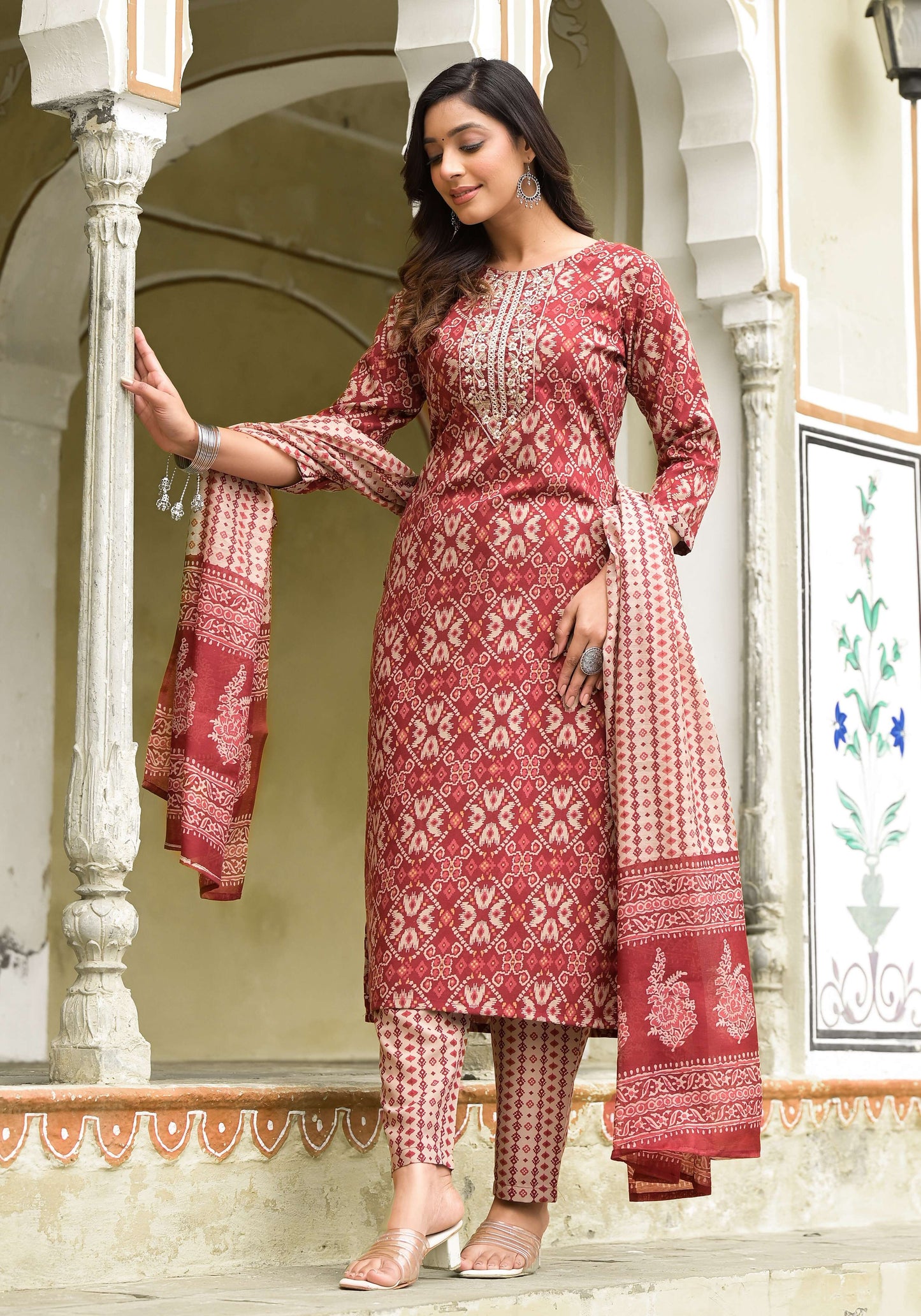 Anam Ethnic Set Women Block Printed Straight Kurta and Pant set with Dupatta