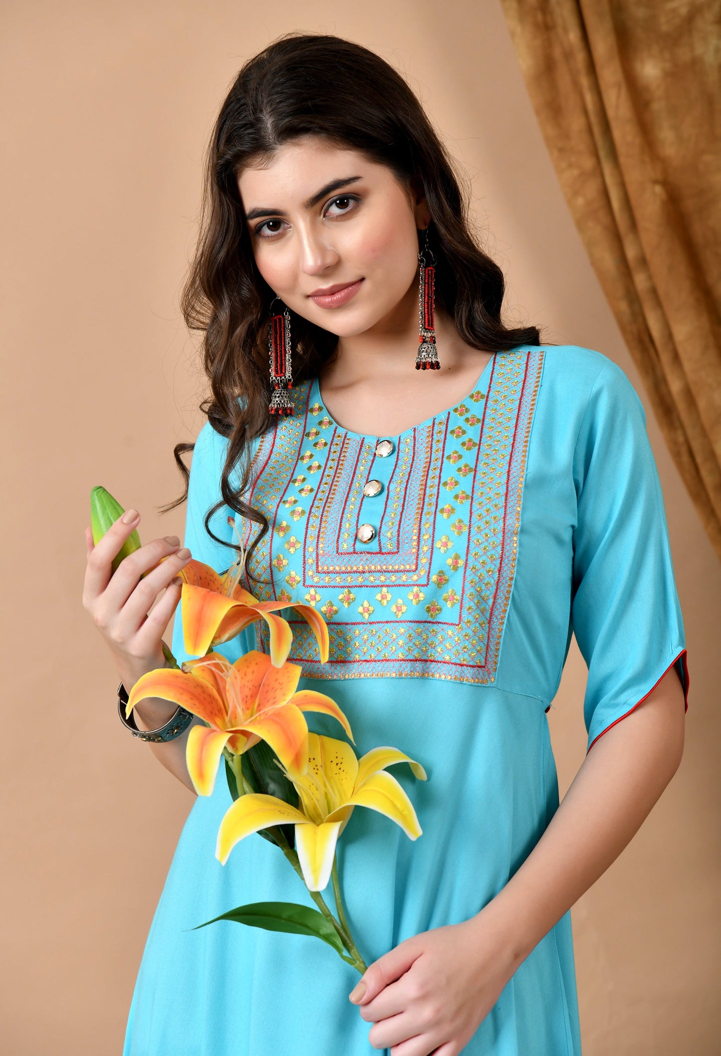 Anam jaipuri  Women Embroidered Anarkali Kurta