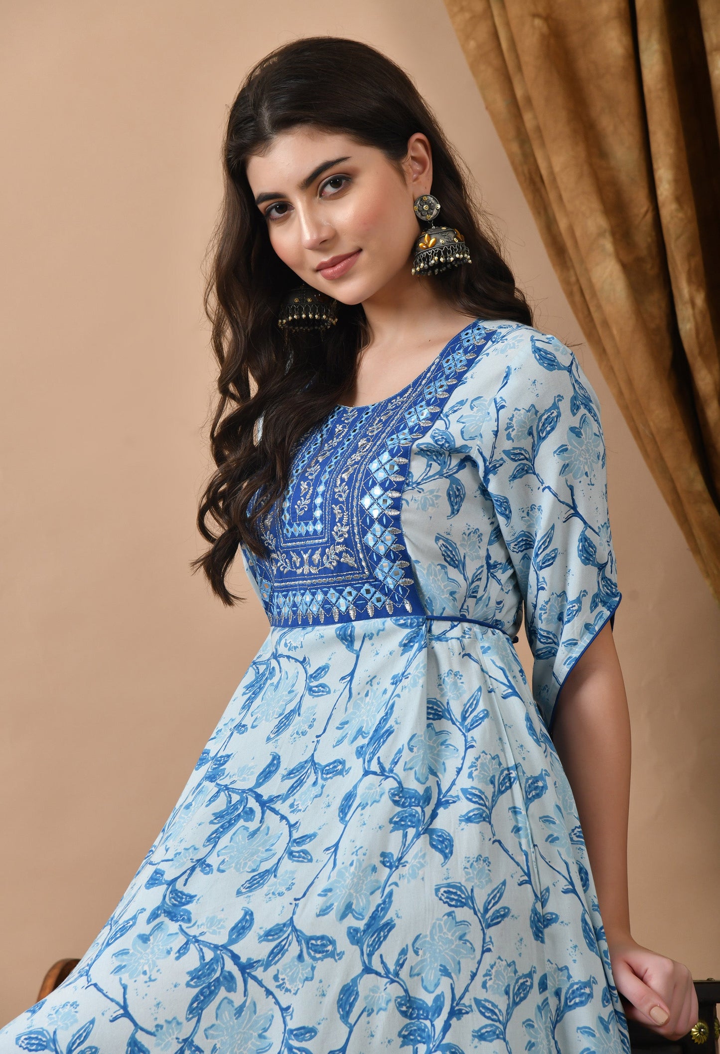 Anam jaipuri  Women Embroidered Anarkali Kurta