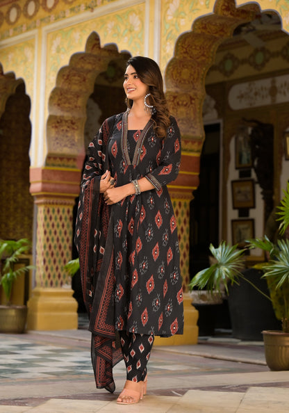 Anam Ethnic Set Women Embroidery Kurta and Pant set With Dupatta