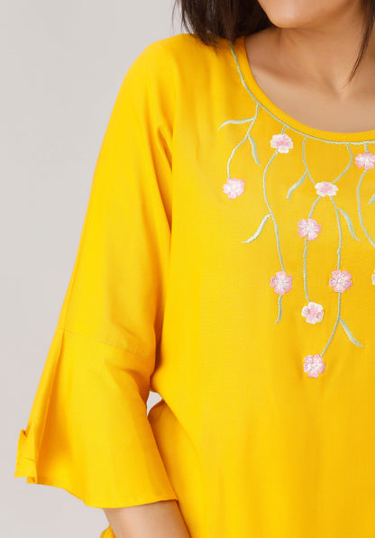 Anam jaipuri Rayon Embroidered Tunic in Yellow