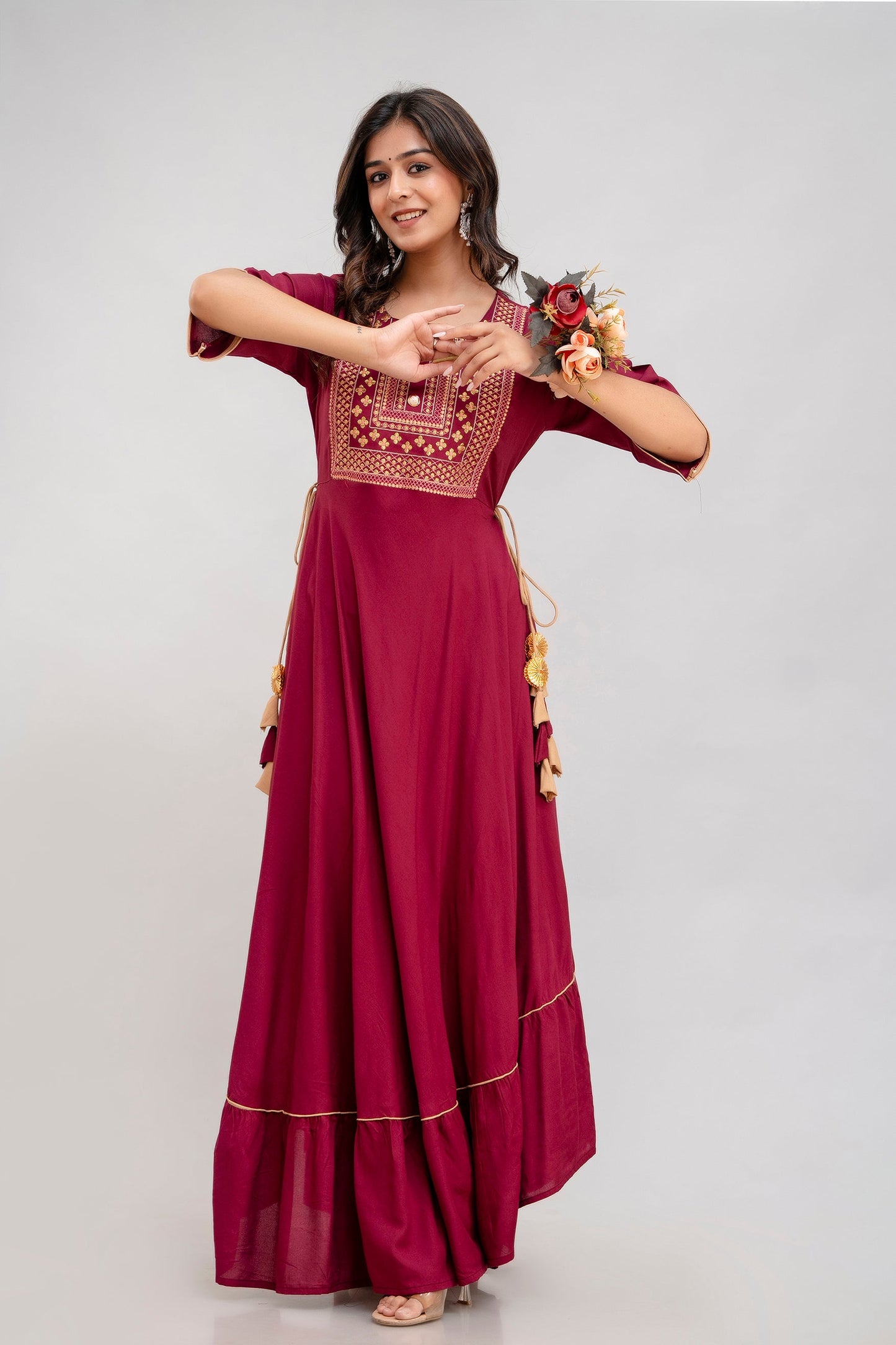 Anam jaipuri Women Embroidered Anarkali Kurta